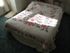 Quilt made by Julia (Judy) Kish Dorrough [Mom s Crafts]