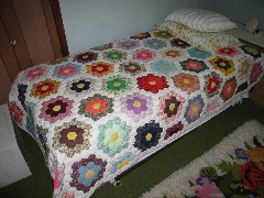 quilt by Julia Kish Dorrough; Mom s Crafts