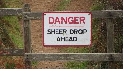 sign Danger
Sheer Drop Ahead