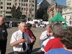 Dale Anderson; Vicente; Jane Luchsinger; Santiago Chile
