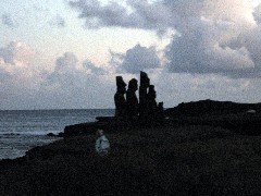 Tahai; moai; before sunrise