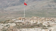Turkey flag; Cavustepe Fortress