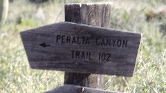 Arizona; Sonoran Desert - Peralta Cave Loop Trail
sign Peralta Canyon Trail