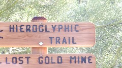 sign Hieroglyphic Trail, Lost Gold Mine