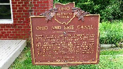 BT; 
sign Ohio and Erie Canal 
Towpath Trail, OH