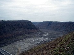 Hiking Day Trips Letchworth Park Mount Morris dam