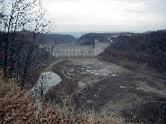 Hiking Day Trips Letchworth Park dam