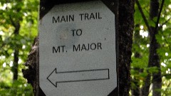 sign Main Trail to Mt Major