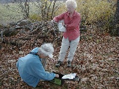 Jean Bubb; Lyn Jacobs; geocaching