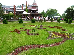 main house at Sonnenberg Gardens