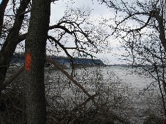 CT12 Conservation Trail Hiking Niagara River