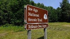 IAT
sign Ice Age Trail
McKenzie Creek Segment