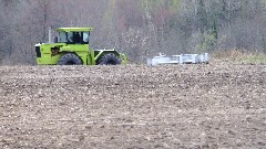 farm machinery; IAT; Iola, WI