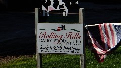 sign Rolling Hills Dairy Producers