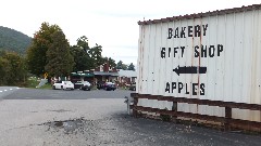 Gunnison Orchards; NCT; New York; Adirondacks; Eastern Adirondacks
sign Bakery - Gift Shop - Apples