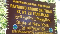 sign Vanderwacker Mtn Wild Forest
Raymond Brook Ski Trail
Thirteenth Lake <-> North Creek
St Rt 28 Trailhead
Thirteenth Lake North Creek