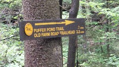 sign Puffer Pond Trail; Old Farm Road Trailhead;
Hiking; NCT; New York; Adirondacks